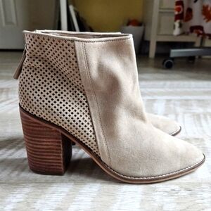 Steve Madden Suede Leather Block Heel Ankle Booties